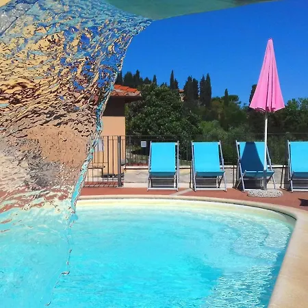 Feriehus Comfortable Mansion In With Swimming Pool