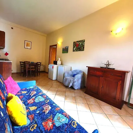 Comfortable Mansion In With Swimming Pool Feriehus